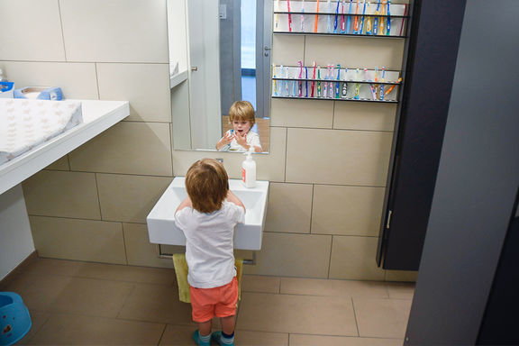 Kita Waldfee Horw, Standort im Zentrum: Badezimmer